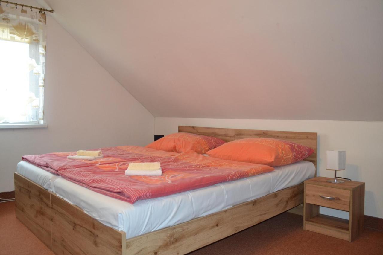 Apartments Adana Spisske Bystre Екстер'єр фото